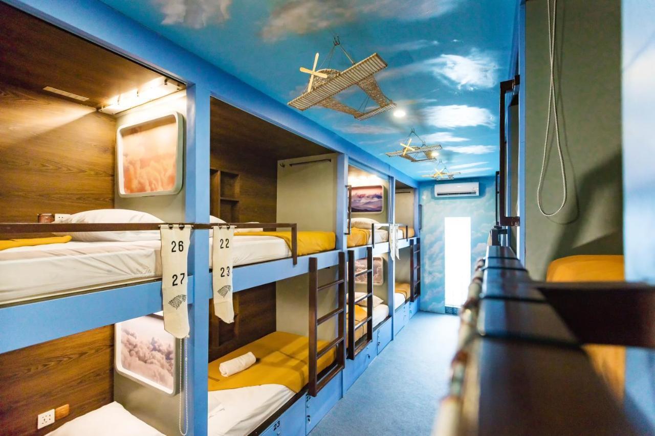 d`Gobers Hostel Seminyak by Gumilang Hospitality Bagian luar foto