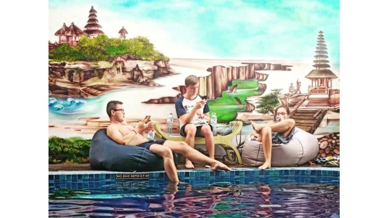 d`Gobers Hostel Seminyak by Gumilang Hospitality Bagian luar foto
