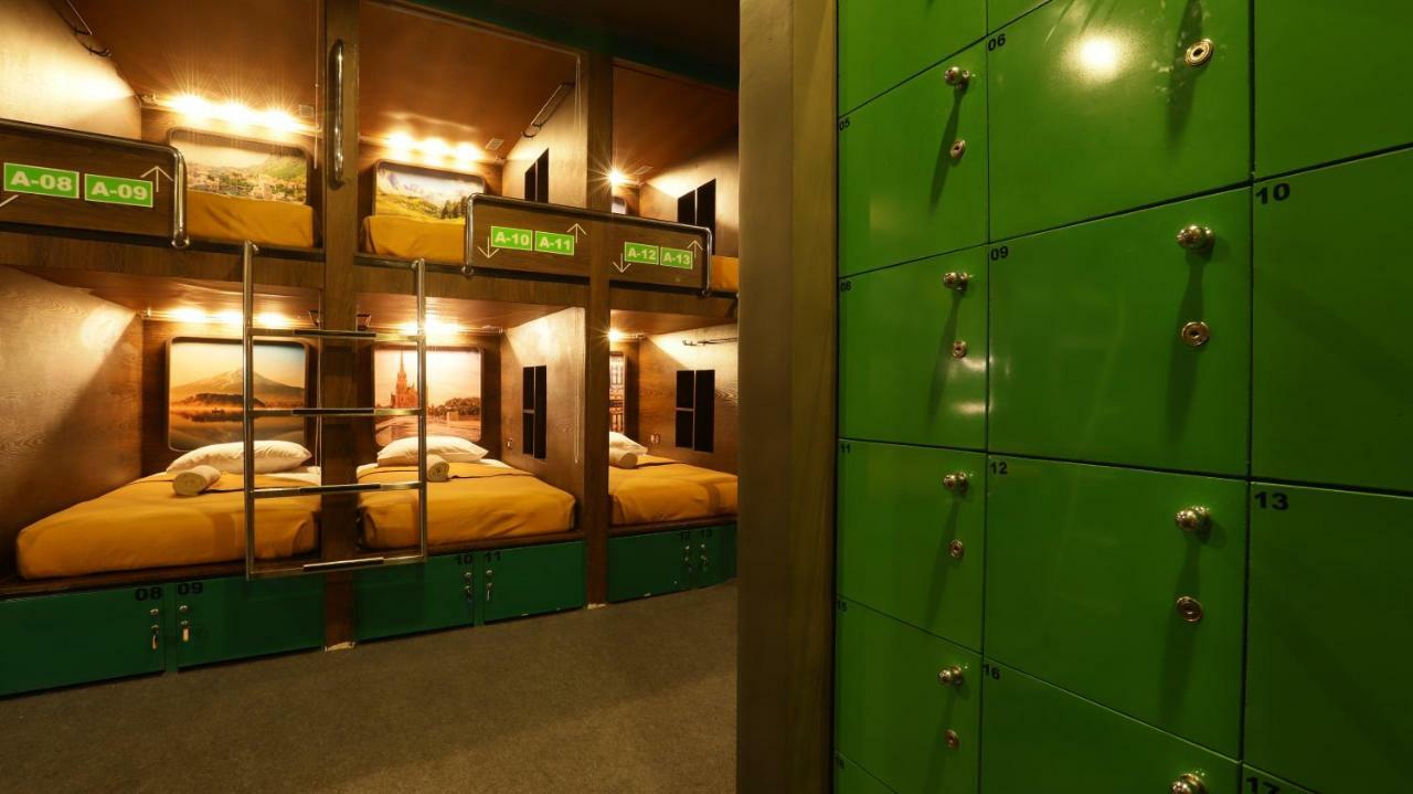 d`Gobers Hostel Seminyak by Gumilang Hospitality Bagian luar foto