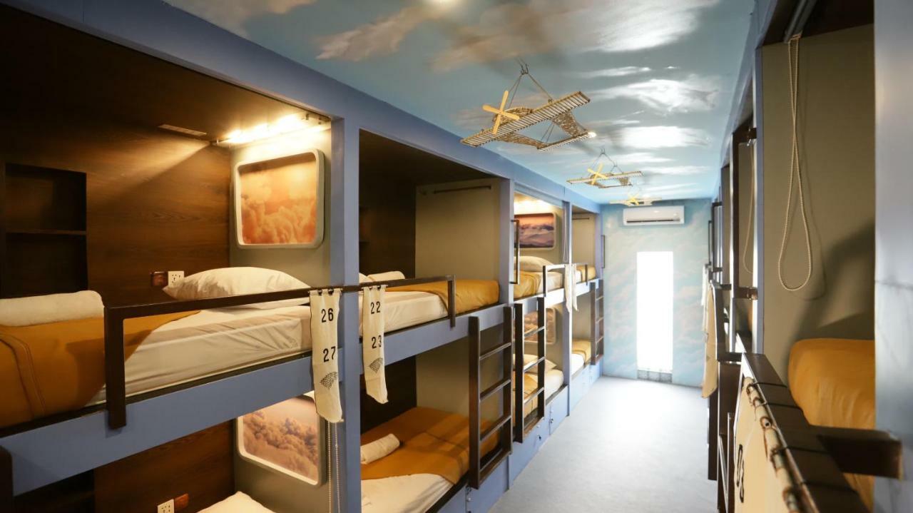 d`Gobers Hostel Seminyak by Gumilang Hospitality Bagian luar foto