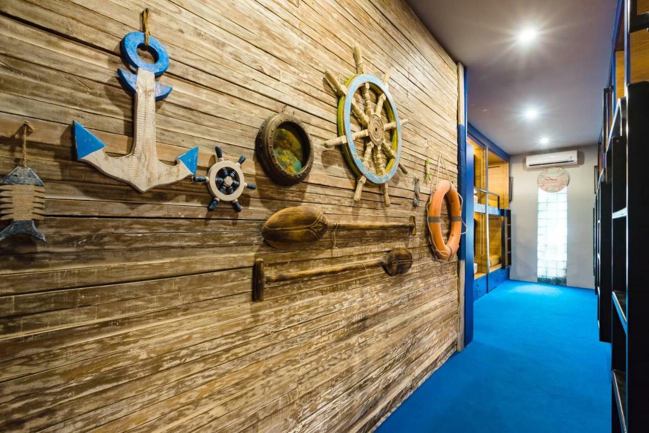 d`Gobers Hostel Seminyak by Gumilang Hospitality Bagian luar foto